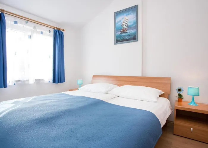 Apartment Standard Two Bedroom With Balcony And Pool