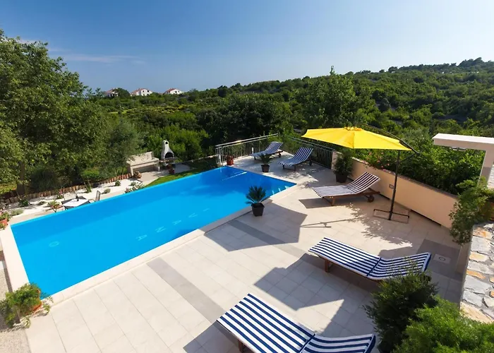 Standard Two Bedroom With Balcony And Pool